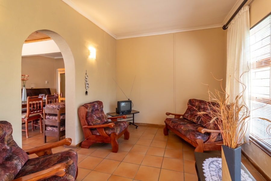 3 Bedroom Property for Sale in Berg En Dal Western Cape